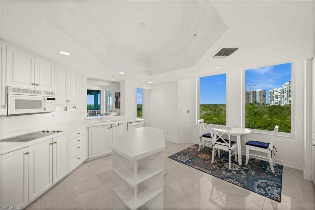445 Dockside Dr, Unit A504, Naples, FL 34110 Photo
