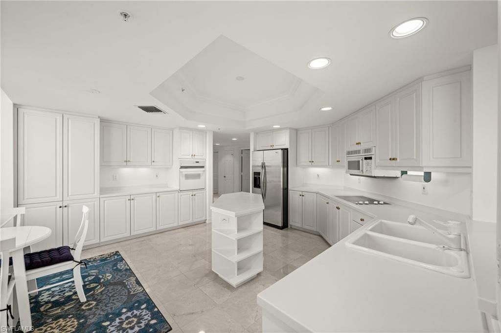 445 Dockside Dr, Unit A504, Naples, FL 34110 Photo
