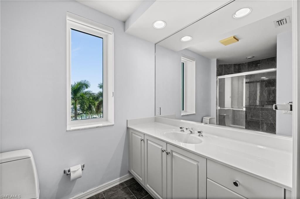 445 Dockside Dr, Unit A504, Naples, FL 34110 Photo
