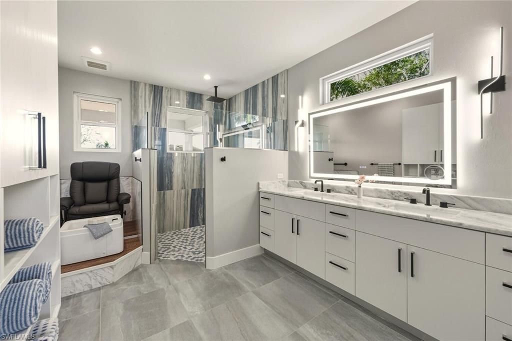 27088 Del Ln, Bonita Springs, FL 34135 Photo