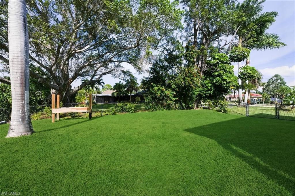 27088 Del Ln, Bonita Springs, FL 34135 Photo