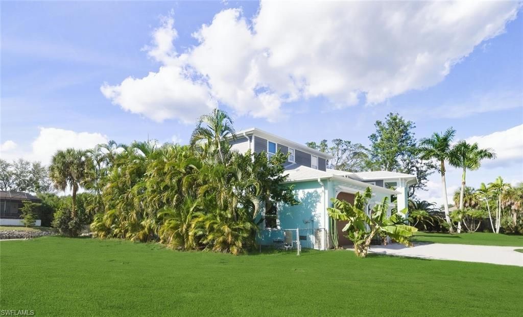 27088 Del Ln, Bonita Springs, FL 34135 Photo