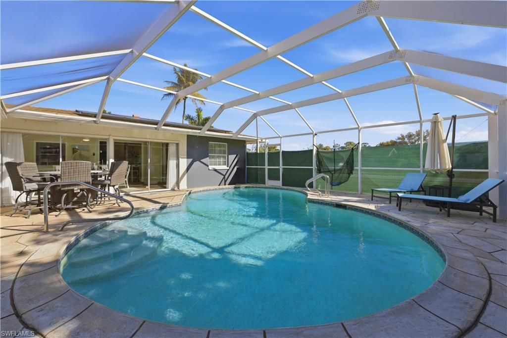 4690 Parrot Ave, Naples, FL 34104 Photo
