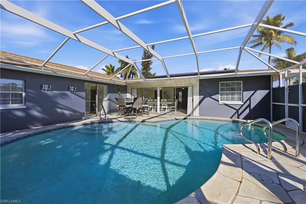 4690 Parrot Ave, Naples, FL 34104 Photo