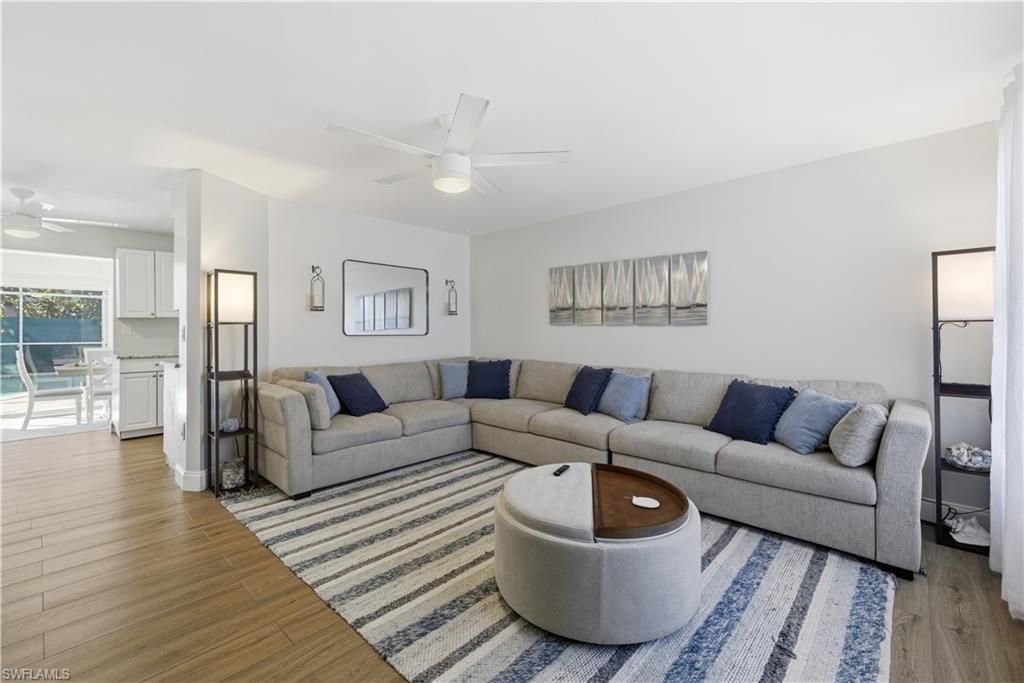 4690 Parrot Ave, Naples, FL 34104 Photo