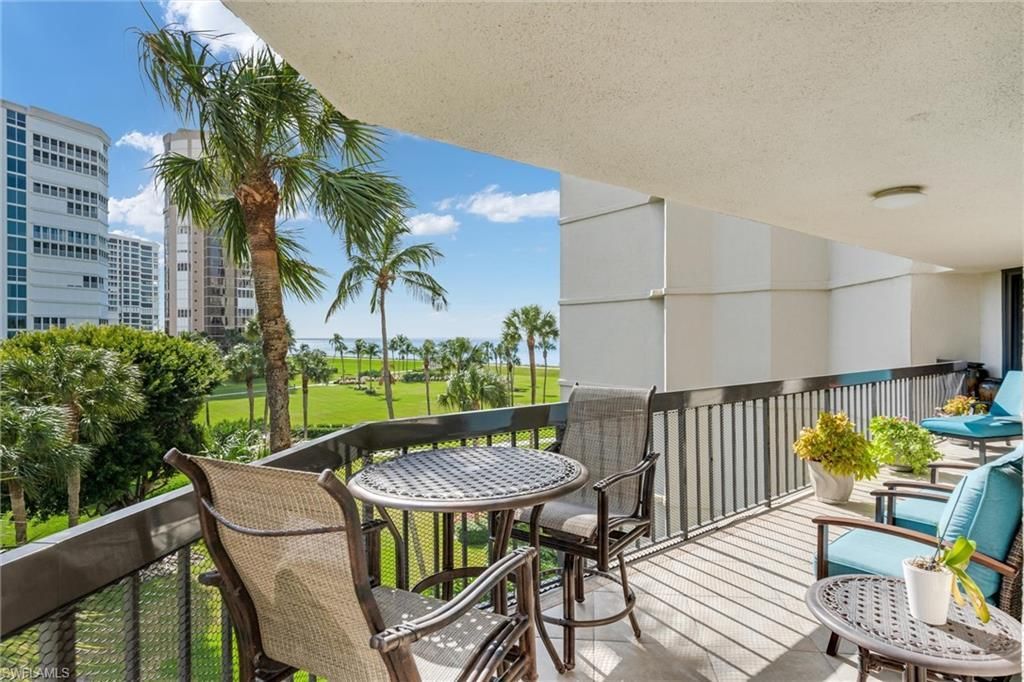 4551 Gulf Shore Blvd N, Unit 405, Naples, FL 34103 Photo