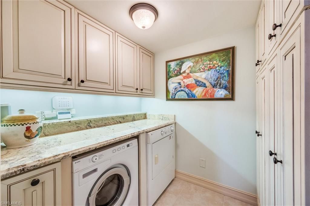 4551 Gulf Shore Blvd N, Unit 405, Naples, FL 34103 Photo