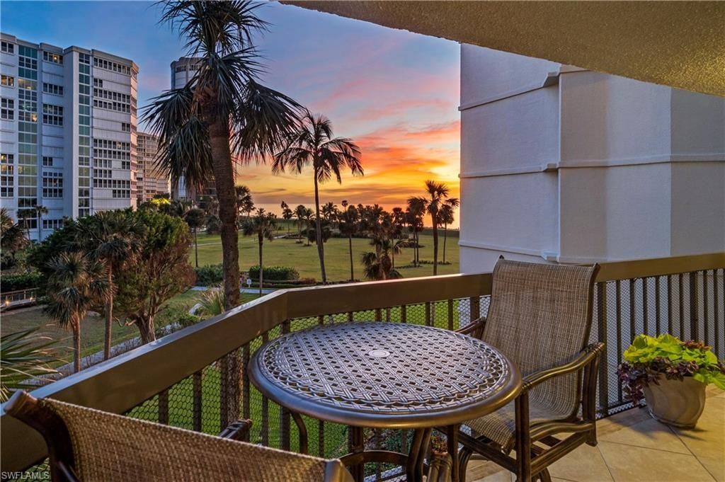 4551 Gulf Shore Blvd N, Unit 405, Naples, FL 34103 Photo