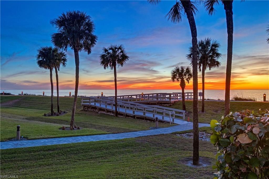 4551 Gulf Shore Blvd N, Unit 405, Naples, FL 34103 Photo