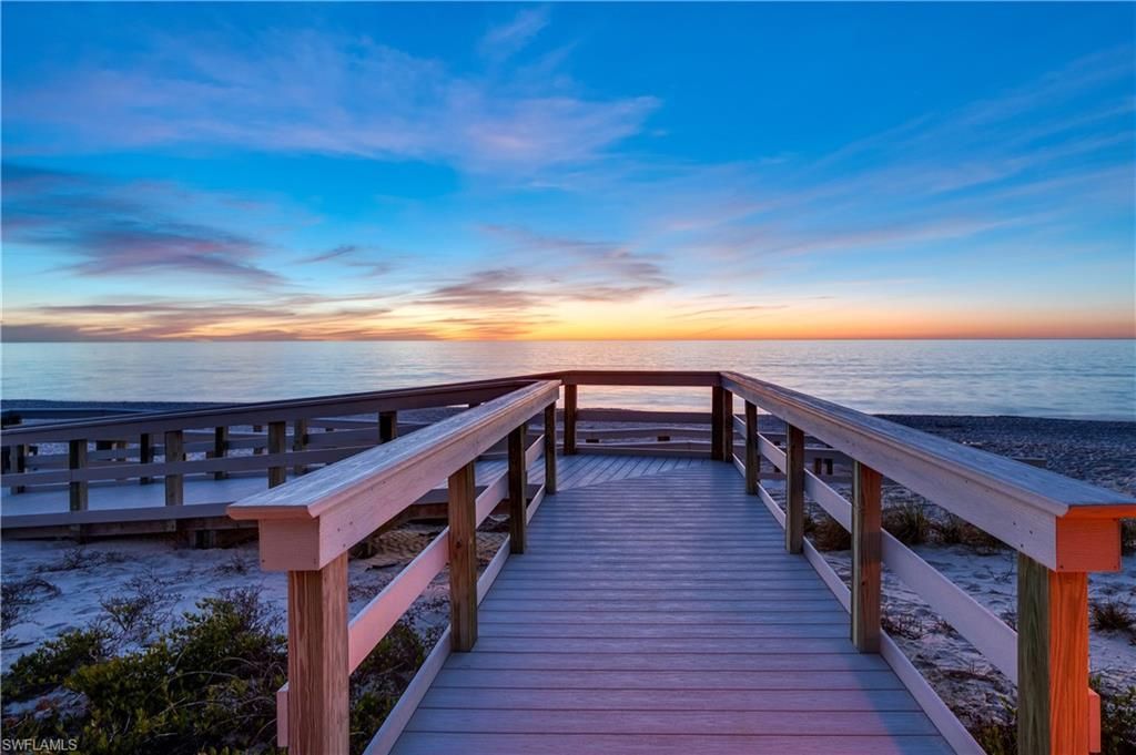 4551 Gulf Shore Blvd N, Unit 405, Naples, FL 34103 Photo