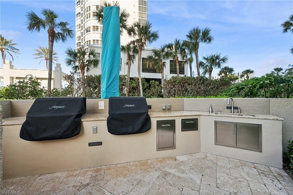 4551 Gulf Shore Blvd N, Unit 405, Naples, FL 34103 Photo