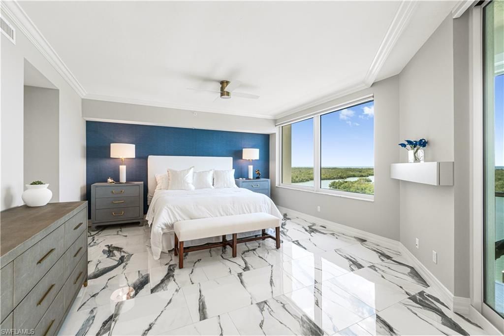 435 Dockside Dr, Unit B702, Naples, FL 34110 Photo