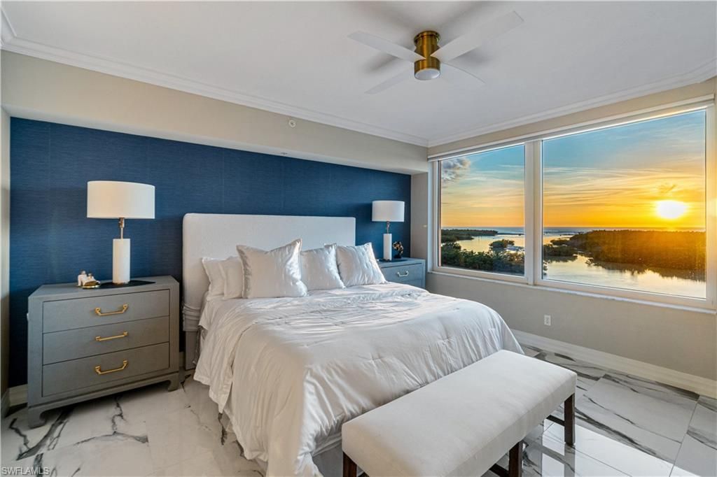 435 Dockside Dr, Unit B702, Naples, FL 34110 Photo