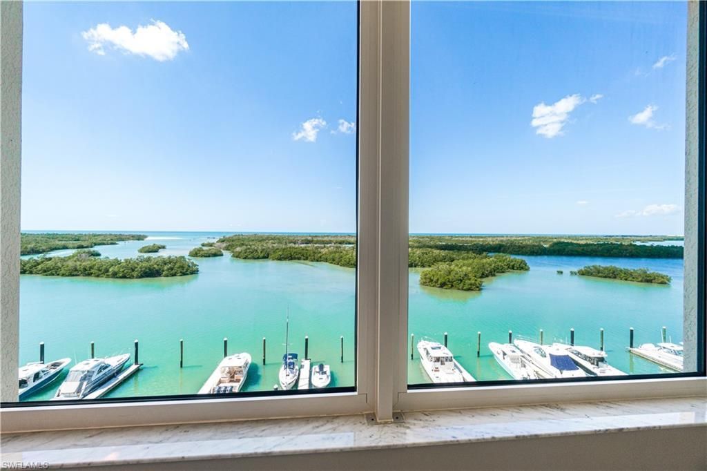435 Dockside Dr, Unit B702, Naples, FL 34110 Photo