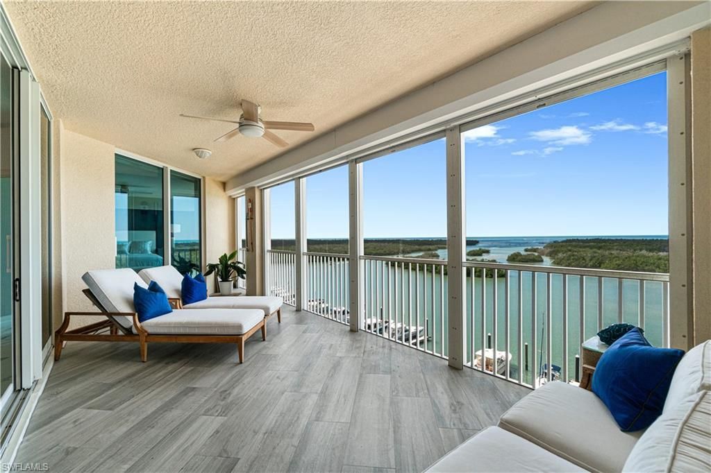 435 Dockside Dr, Unit B702, Naples, FL 34110 Photo