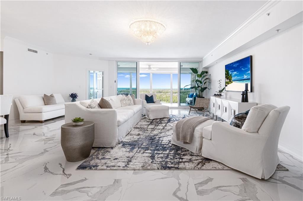 435 Dockside Dr, Unit B702, Naples, FL 34110 Photo
