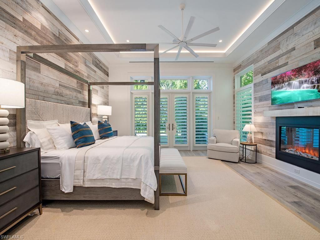 225 4th Ave N, Naples, FL 34102 Photo