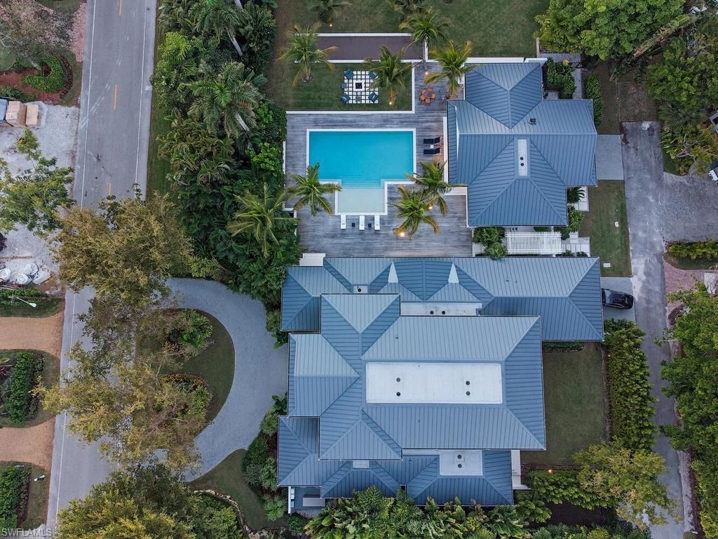 225 4th Ave N, Naples, FL 34102 Photo