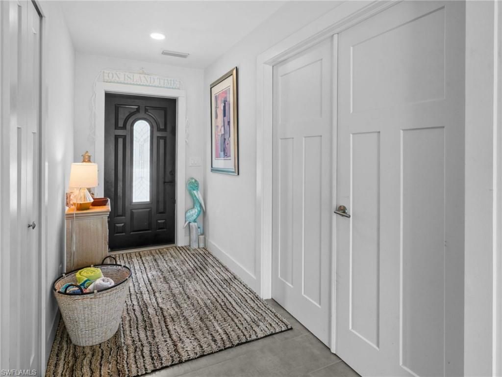 474 Lake Murex Cir, Sanibel, FL 33957 Photo