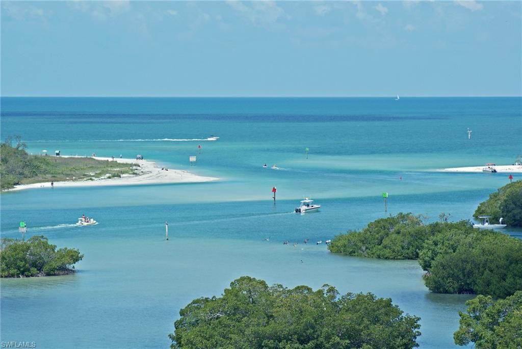435 Dockside Dr, Unit B803, Naples, FL 34110 Photo