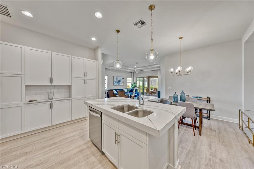 6421 Carnival Rd, Naples, FL 34113 Photo