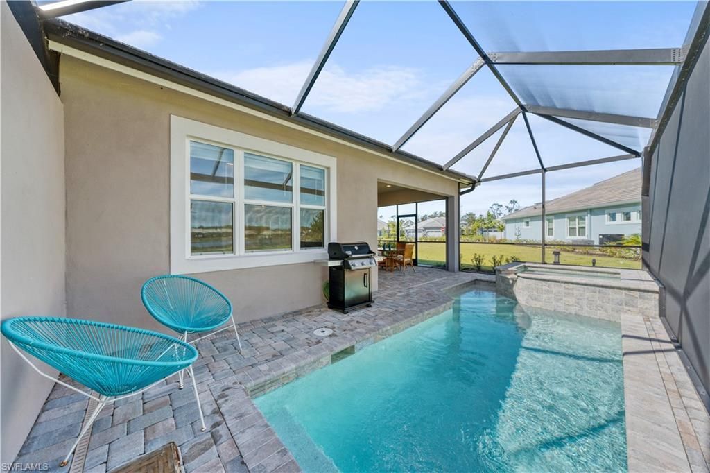 6421 Carnival Rd, Naples, FL 34113 Photo