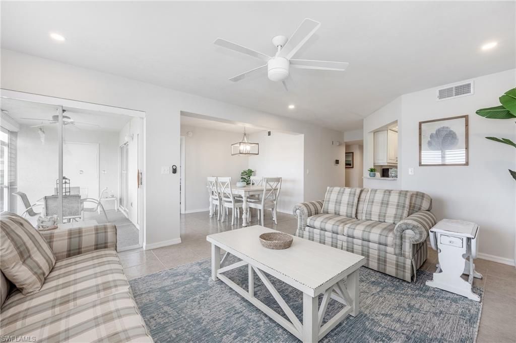 2885 Citrus Lake Dr, Unit N103, Naples, FL 34109 Photo