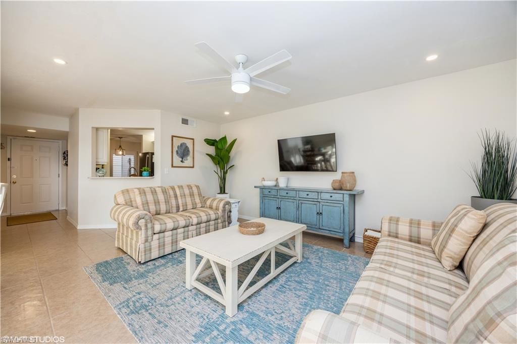 2885 Citrus Lake Dr, Unit N103, Naples, FL 34109 Photo