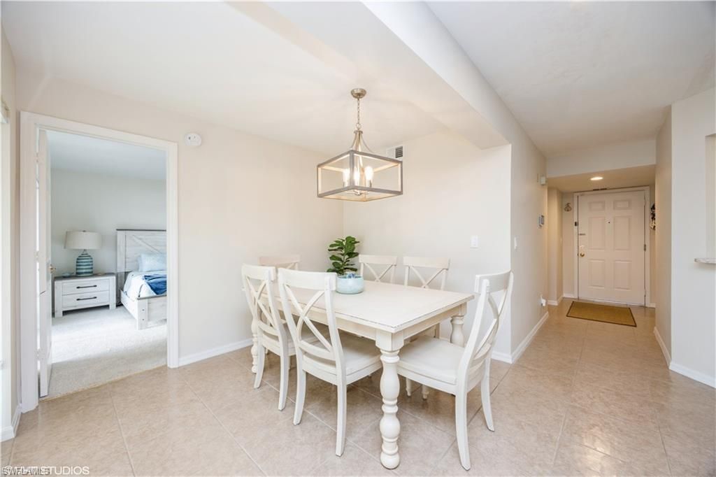 2885 Citrus Lake Dr, Unit N103, Naples, FL 34109 Photo