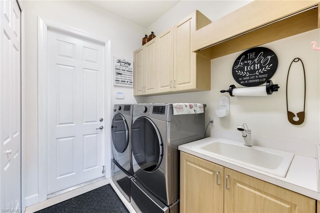 9852 Treasure Cay Ln, Bonita Springs, FL 34135 Photo