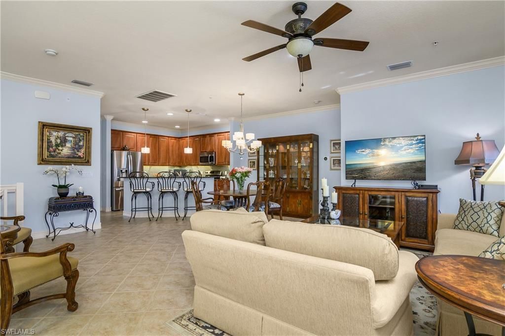 9108 Capistrano St S, Unit 7402, Naples, FL 34113 Photo
