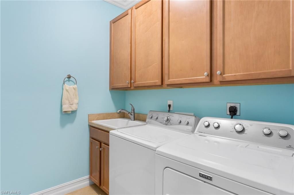 13105 Silver Thorn Loop, North Fort Myers, FL 33903 Photo