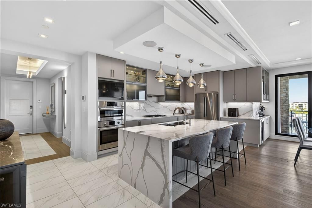 1135 3rd Ave S, Unit 521, Naples, FL 34102 Photo