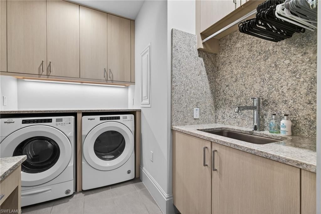 1135 3rd Ave S, Unit 521, Naples, FL 34102 Photo