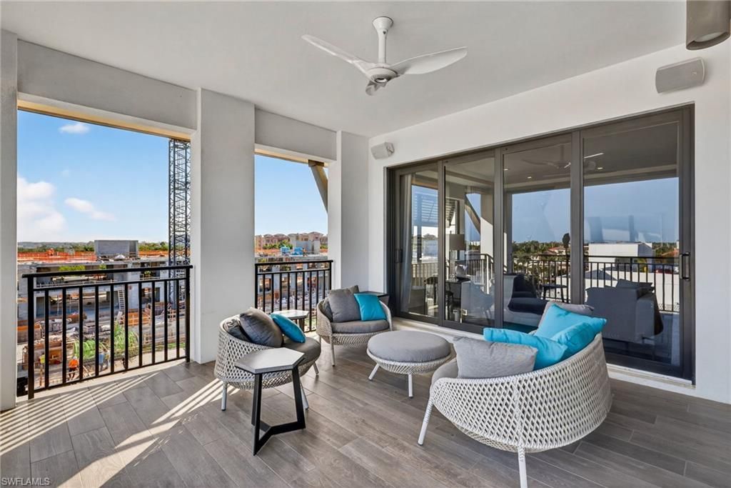 1135 3rd Ave S, Unit 521, Naples, FL 34102 Photo