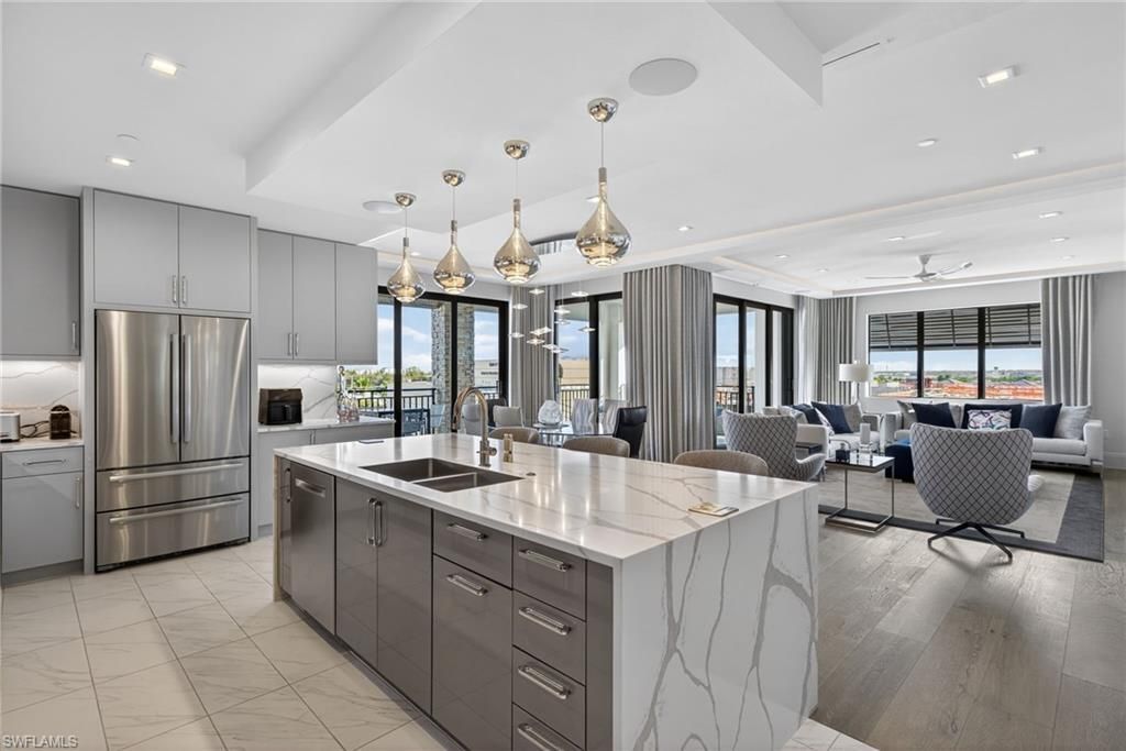 1135 3rd Ave S, Unit 521, Naples, FL 34102 Photo