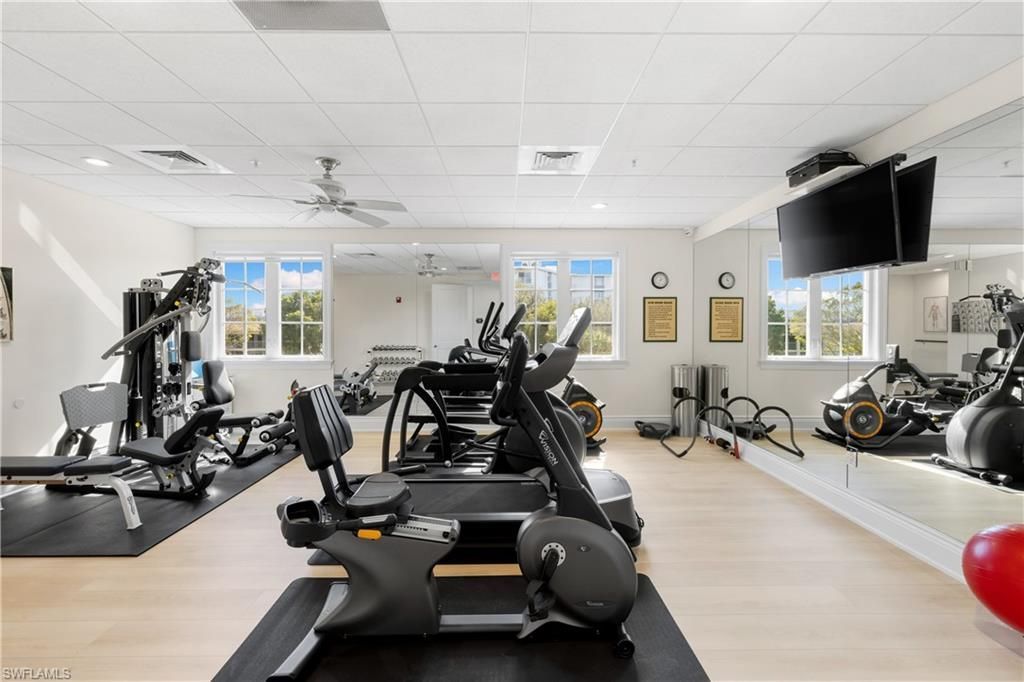 1400 Gulf Shore Blvd N, Unit 201, Naples, FL 34102 Photo