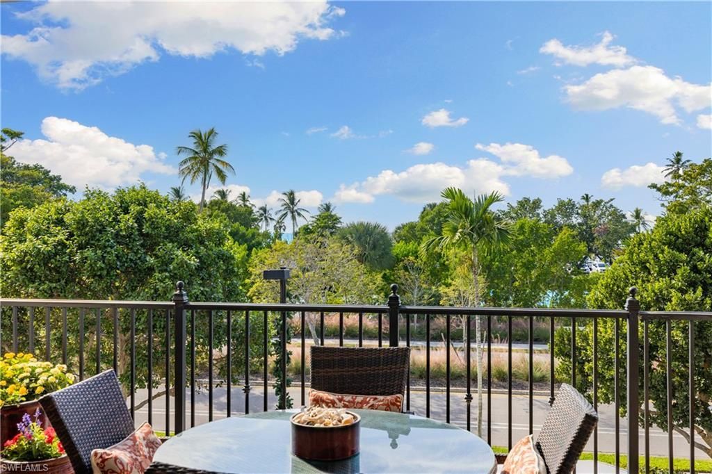 1400 Gulf Shore Blvd N, Unit 201, Naples, FL 34102 Photo