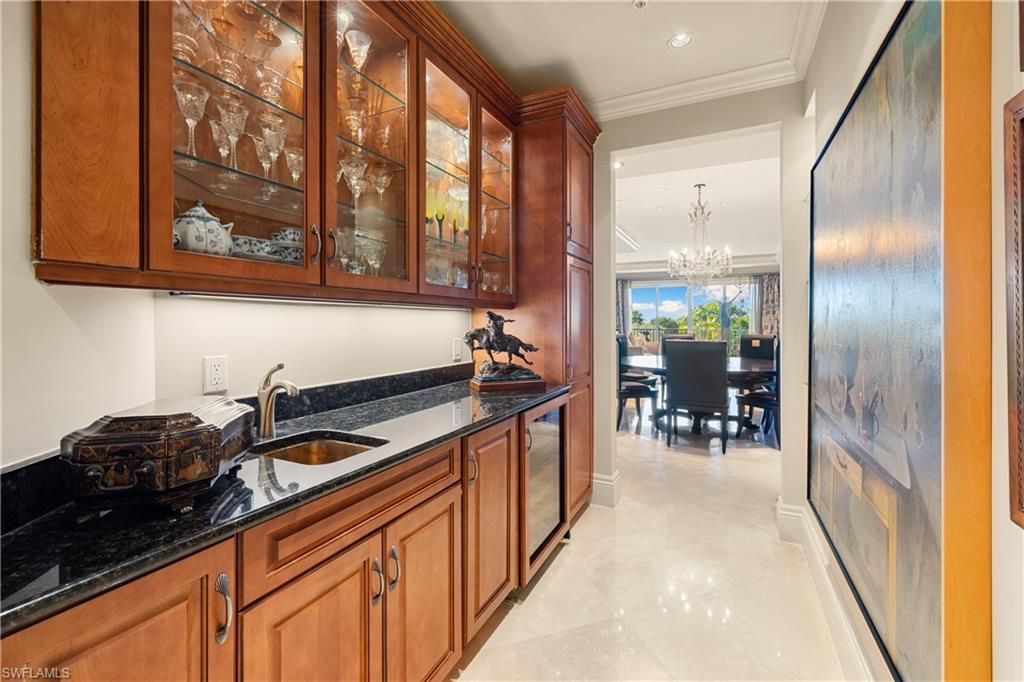 1400 Gulf Shore Blvd N, Unit 201, Naples, FL 34102 Photo