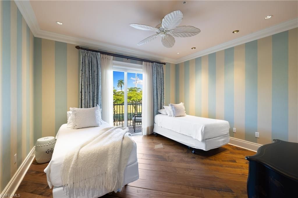 1400 Gulf Shore Blvd N, Unit 201, Naples, FL 34102 Photo