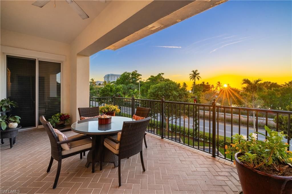 1400 Gulf Shore Blvd N, Unit 201, Naples, FL 34102 Photo