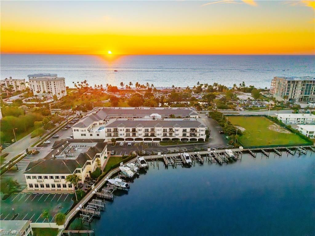 1400 Gulf Shore Blvd N, Unit 201, Naples, FL 34102 Photo