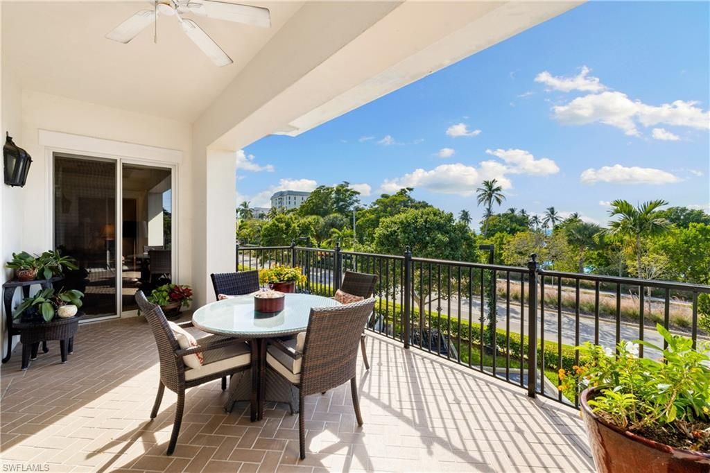 1400 Gulf Shore Blvd N, Unit 201, Naples, FL 34102 Photo
