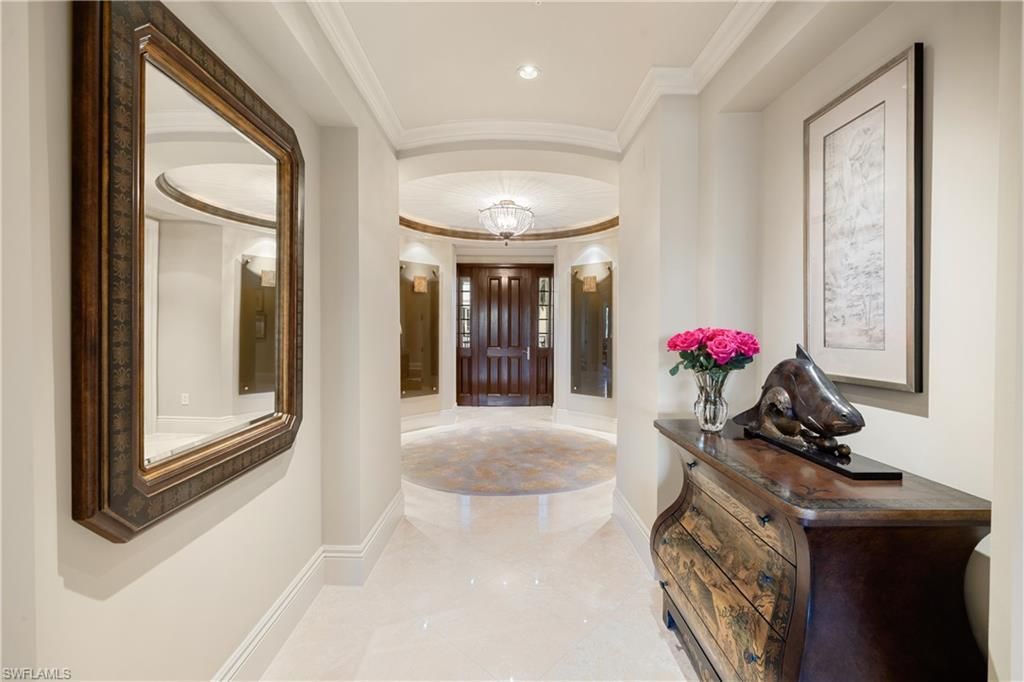 1400 Gulf Shore Blvd N, Unit 201, Naples, FL 34102 Photo