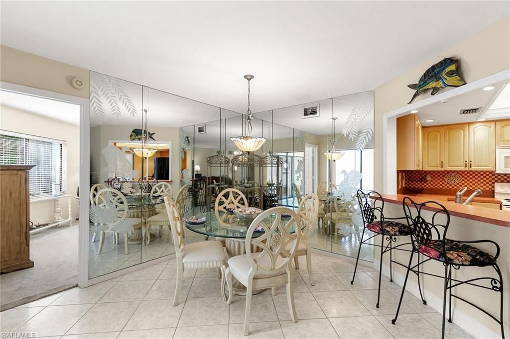 592 Beachwalk Cir, Unit N102, Naples, FL 34108 Photo