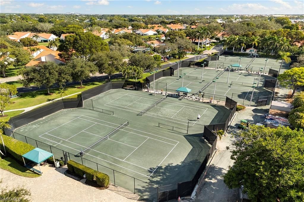 592 Beachwalk Cir, Unit N102, Naples, FL 34108 Photo