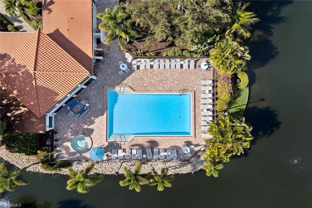 592 Beachwalk Cir, Unit N102, Naples, FL 34108 Photo