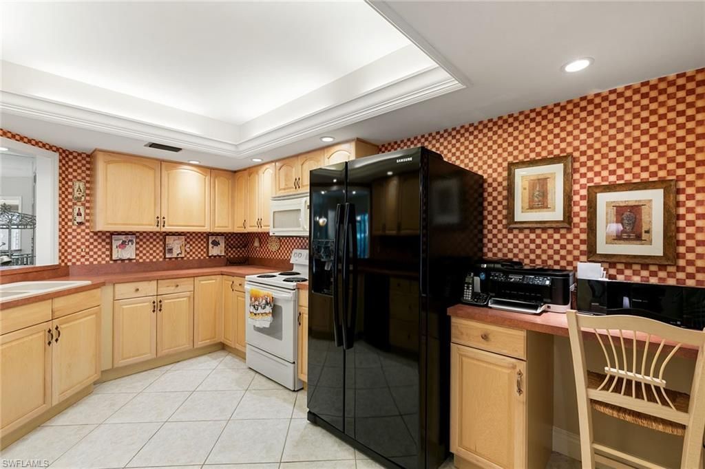 592 Beachwalk Cir, Unit N102, Naples, FL 34108 Photo