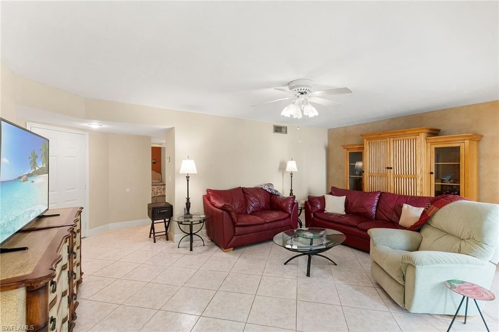 592 Beachwalk Cir, Unit N102, Naples, FL 34108 Photo