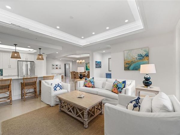 411 6th ST S, Unit 202, NAPLES, FL 34102